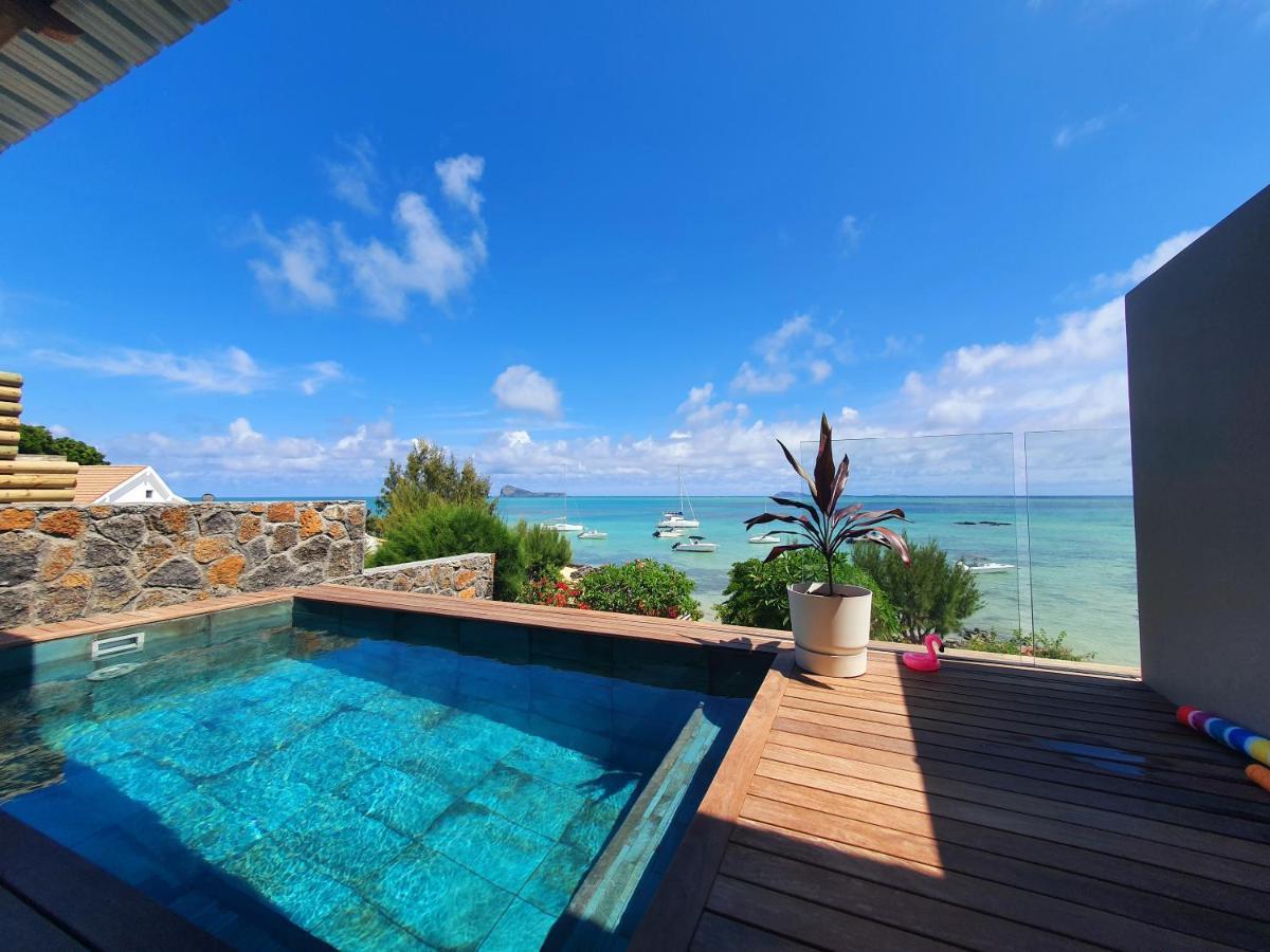 Luxury Beachfront Villa With Private Pool - Jolly'S Rock Calodyne Exterior foto